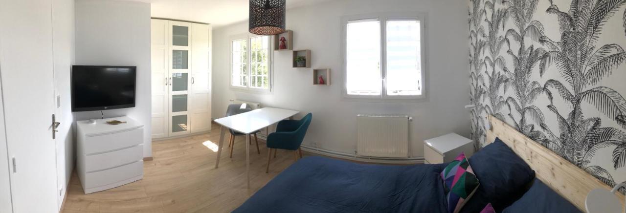 Chambre A Proximite De La Baie Du Mont Saint Michel Avranches 外观 照片